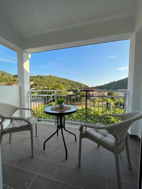 Apartment Ciro Herceg Novi Buitenkant foto